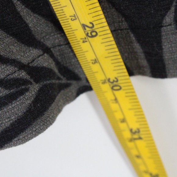 Vintage Jamaica Jaxx Hawaiian Silk Shirt Mens Black Faded Floral Pattern Size XL - Picture 9 of 9